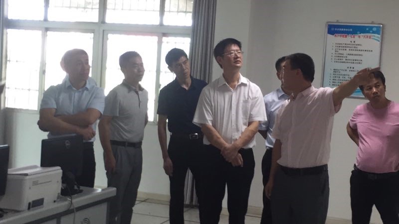 抚州市人大副主任余建平检查调研东乡润泉供水工作